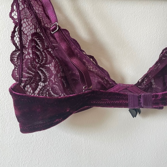 🛑SOLD🛑 Sam Edelman Womens Velvet & Lace Bralette S - Picture 6 of 7